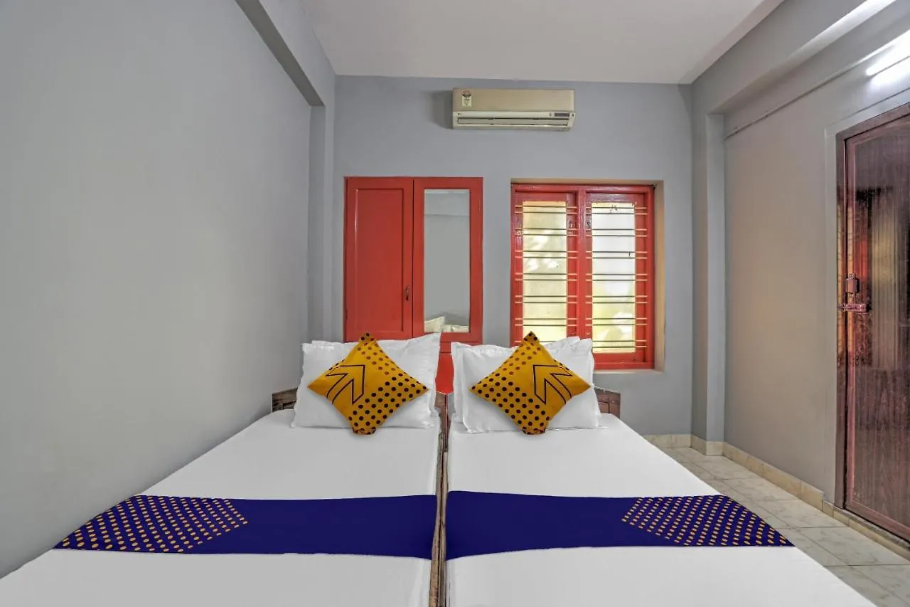 Spot On Kkp Tourist Home Thiruvananthapuram 3*,  India